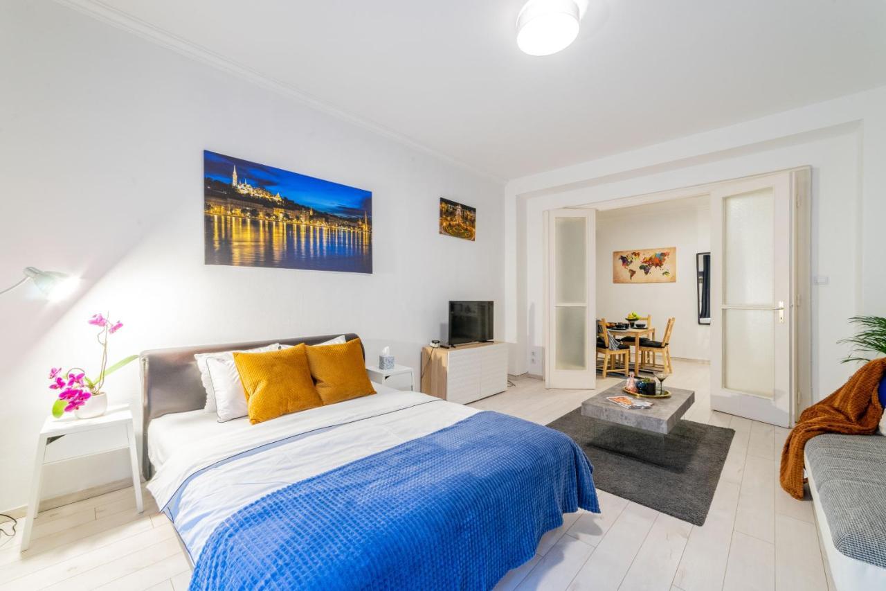 Del Mar Apartment Budapest Eksteriør billede
