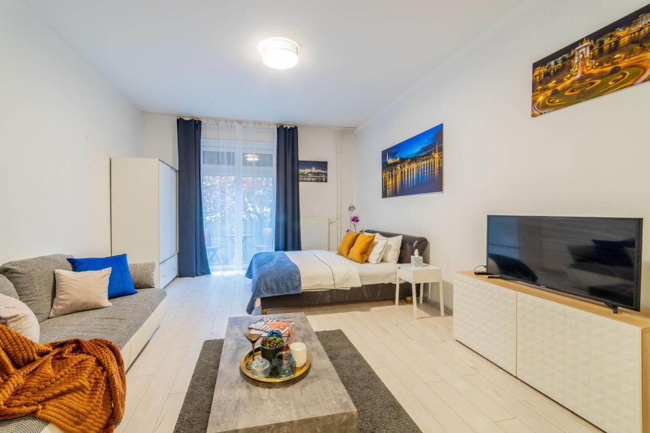 Del Mar Apartment Budapest Eksteriør billede