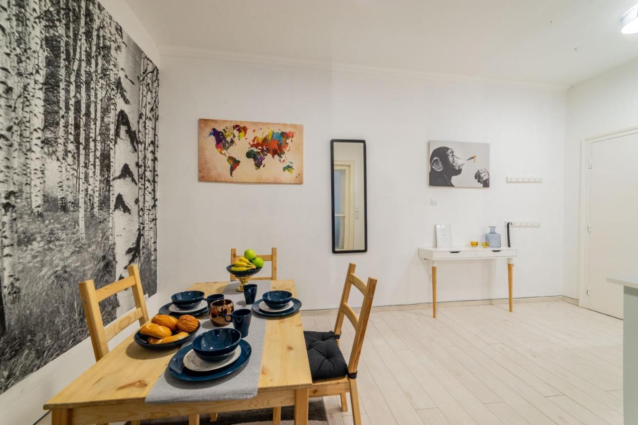 Del Mar Apartment Budapest Eksteriør billede